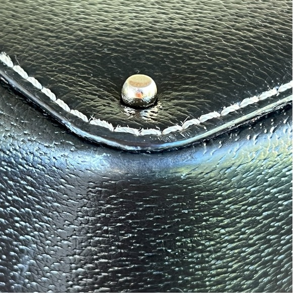 Kate Spade Black Tote - Picture 11 of 14